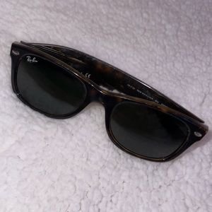 Ray ban sun glasses mens or womens